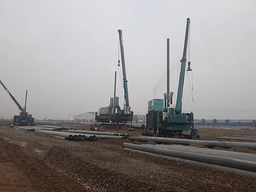 Ép cọc neo